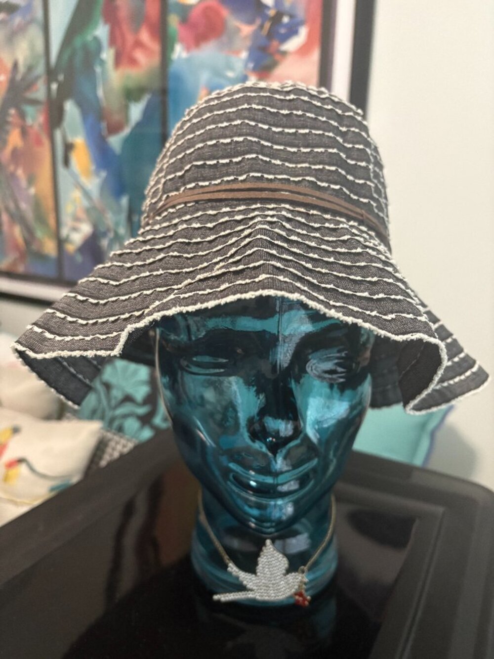 REI Sun Hat Size S/M Charcoal and Ivory